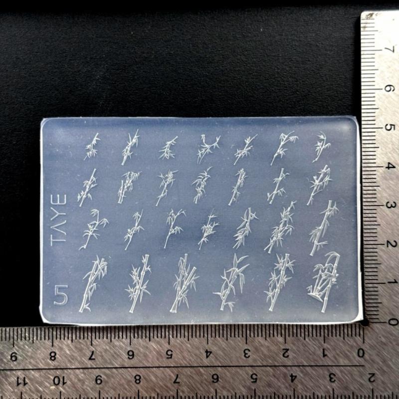 Butterfly Flower 3D Silicone Nail Art Mold Diy Vintage Flower Frame Floral Design Transparent Relief Template Manicure Tools