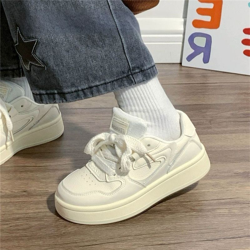 Thick-soled lightweight little white shoes women's 2025 new autumn student versatile shoes ins niche original casual board shoes