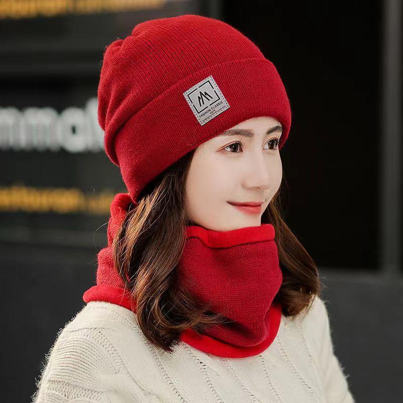 Hat Women's Winter Korean Edition Leisure Cycling Warm Anti Cold Ear Protection Women's Neck Knitted Hat Autumn and Winter