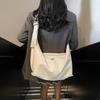 Retro Fashion Large Capacity Women's New Texture Versatile Shoulder Messenger Bag Commuter Dumpling Bag