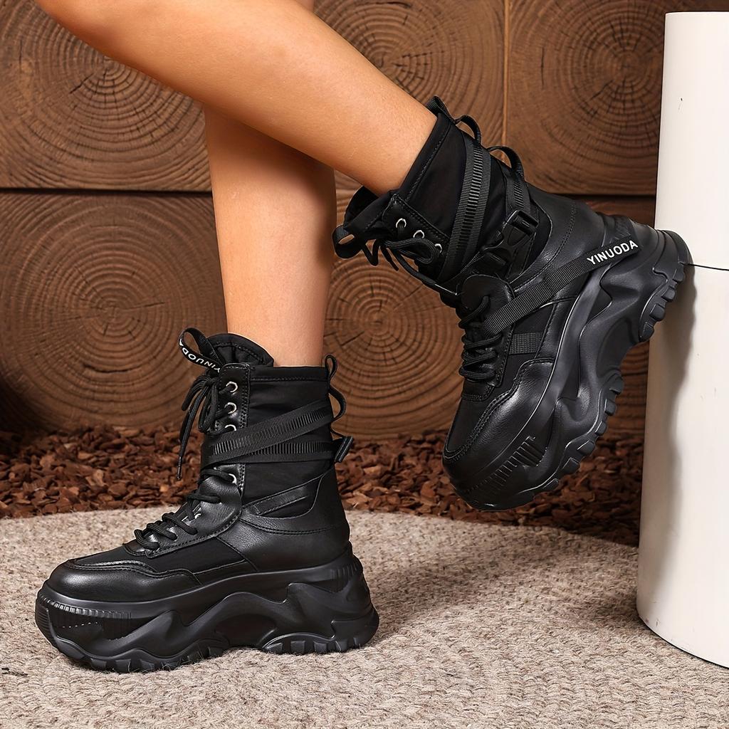 Trendige Damen-Freizeit-Tooling-Stiefel mit dicker Sohle, vielseitige Kurzstiefel