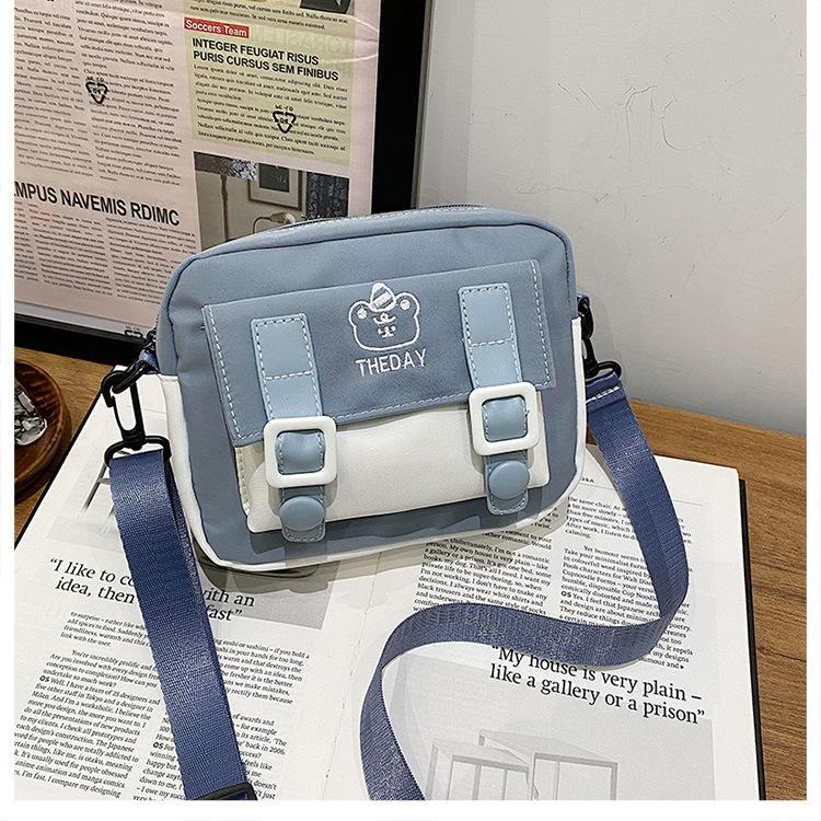 

Простая и милая маленькая сумка для женщин 2025 осень и зима новая универсальная нейлоновая маленькая квадратная сумка Харадзюку маленькая свежая сумка-мессенджер синий