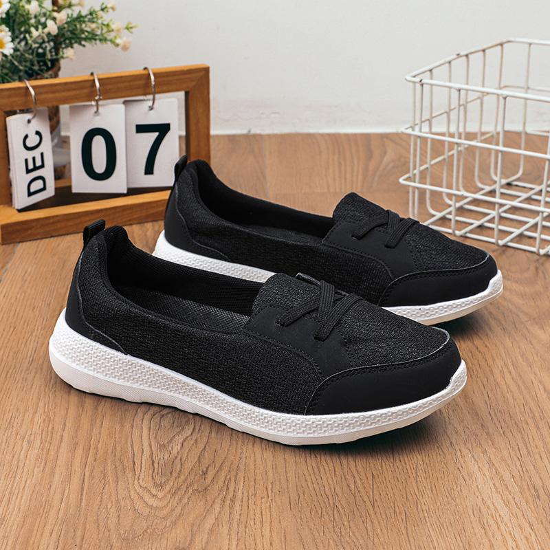 Women’s Moccasins Casual White Walking Shoes Summer Black Lightweight Beach Shoes for Mother Large Size