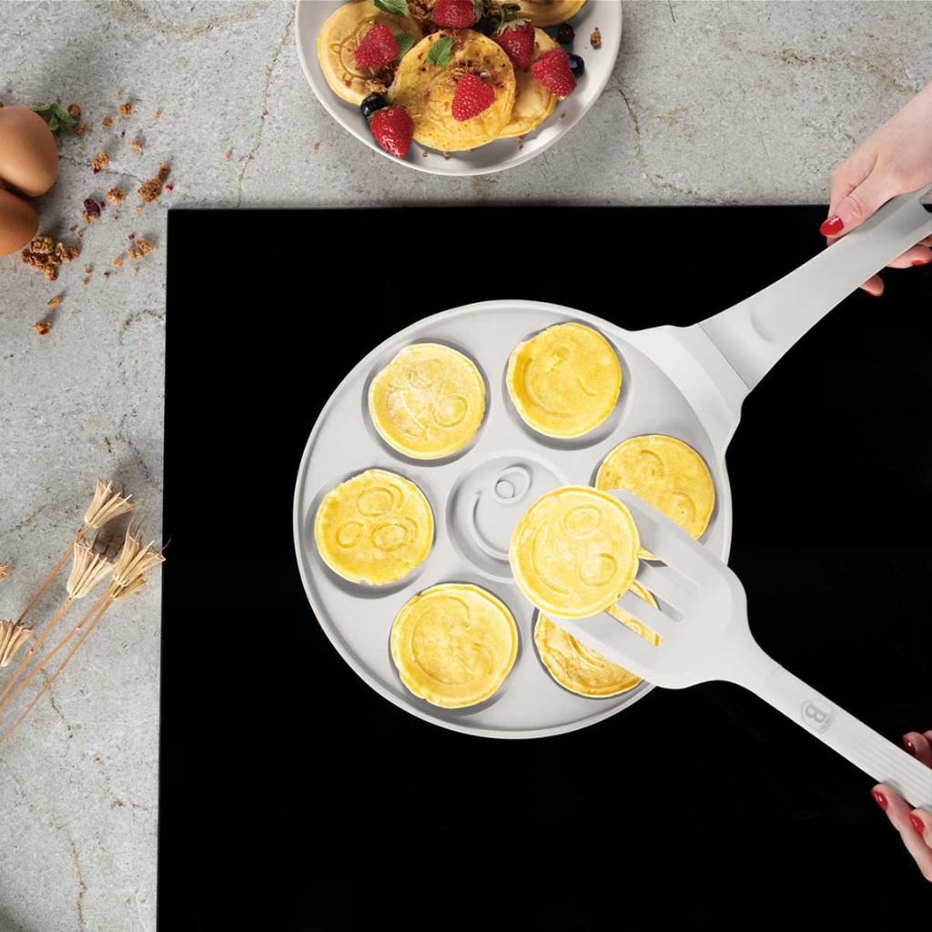 TITANIUM FRYING PAN 26cm FOR EMOJI PANCAKES BERLINGER HAUS BH-7792 SAHARA