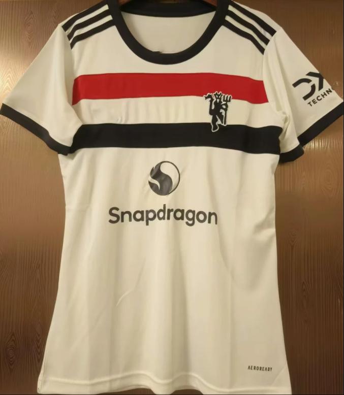 Argentina Brasile Parigi Inghilterra maglia da calcio da club versione tailandese maglia da calcio da donna slim-fit