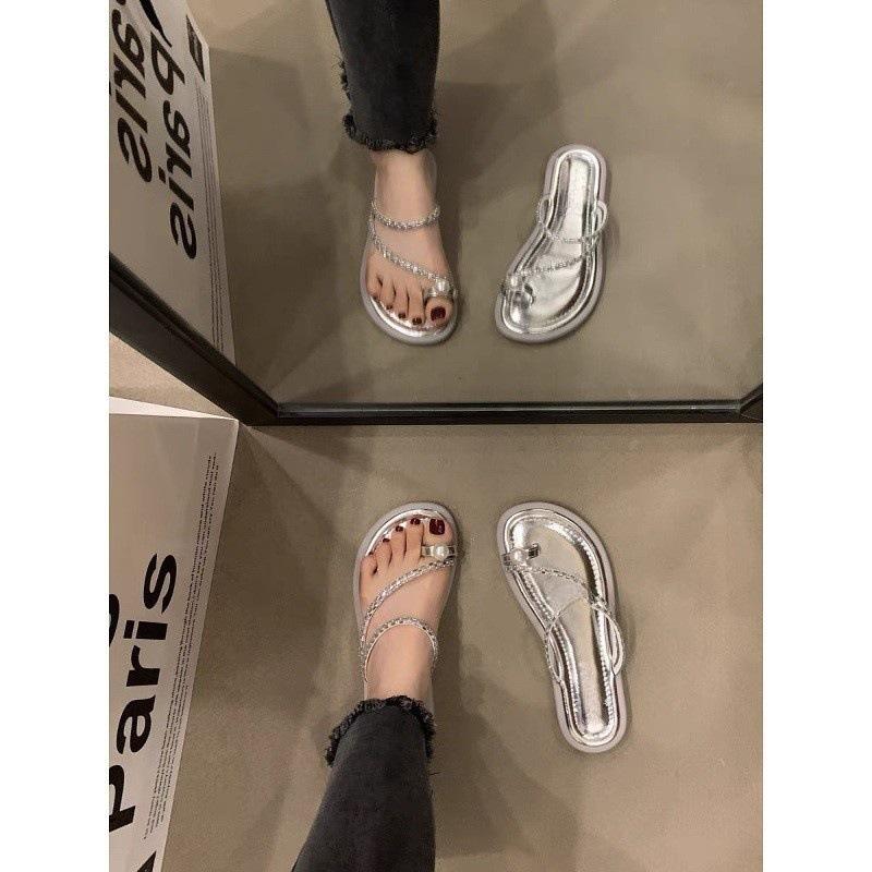 Evening Slippers 2025 New Flat Shoes Pinch Feet Cool Slippers Fairy Style Beautiful Sandals Women's Summer Wear