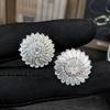 Europäische und Amerikanische Neue Pendler-Ohrringe für Damen, Zarte Schneeflocken, Zarte Blumen, Leichter Luxus-Temperament Zirkon