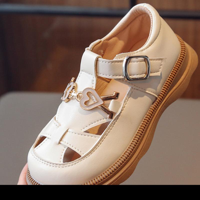 New Spring and Summer Trendy Brand Girls' Hollow Versatile Lightweight Breathable and Comfortable Soft-soled Sandals