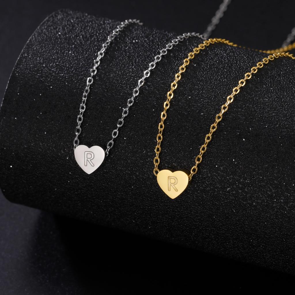 Love Heart Necklace Women Men Stainless Steel Jewelry A-Z 26 Letters Name Initials Pendant Couple Trend New Year Christmas Gifts