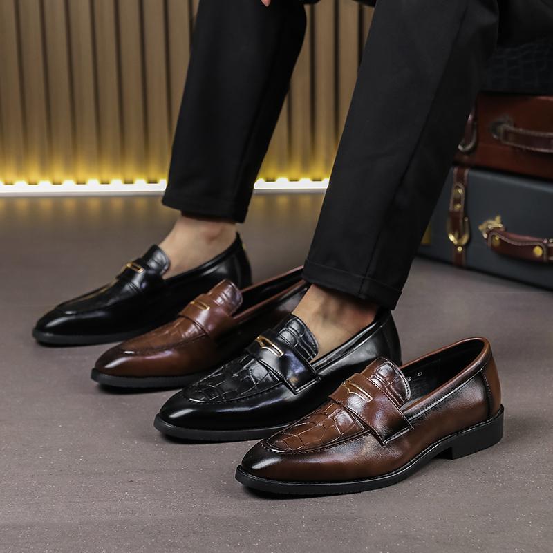 Men Classic Loafers Men Comfortable Fashionable Brand Small Leather Shoes for One Foot Men Gentlemen Social Shoes In Sizes 38-46
