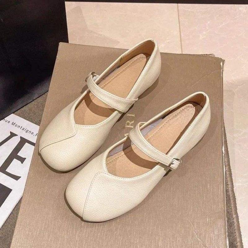 Mary Soft Leather Evening Wind Rare Shoes Gentle Soft Sole Single Shoes French 2025 Leather Shoes Flat Sole Word New Grandma Shoes