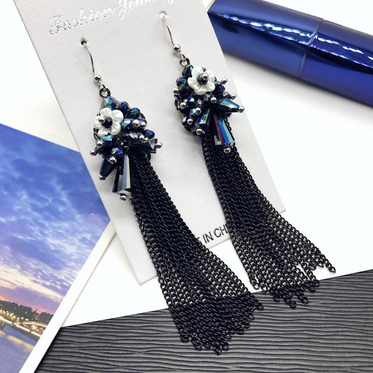 Light Luxury Crystal Diamond Long Earrings, Retro Style Temperament Fringed Earrings, Versatile Stud Earrings with Accessories