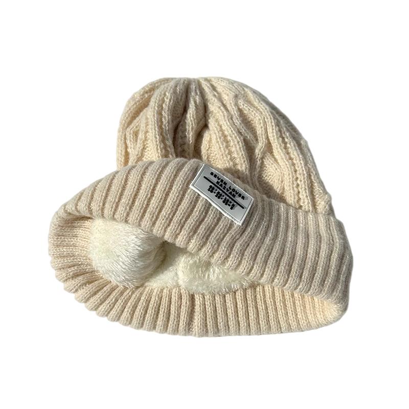 Men's And Women's Versatile Velvet Knitted Hat, Thick And Warm Cycling Yarn Hat