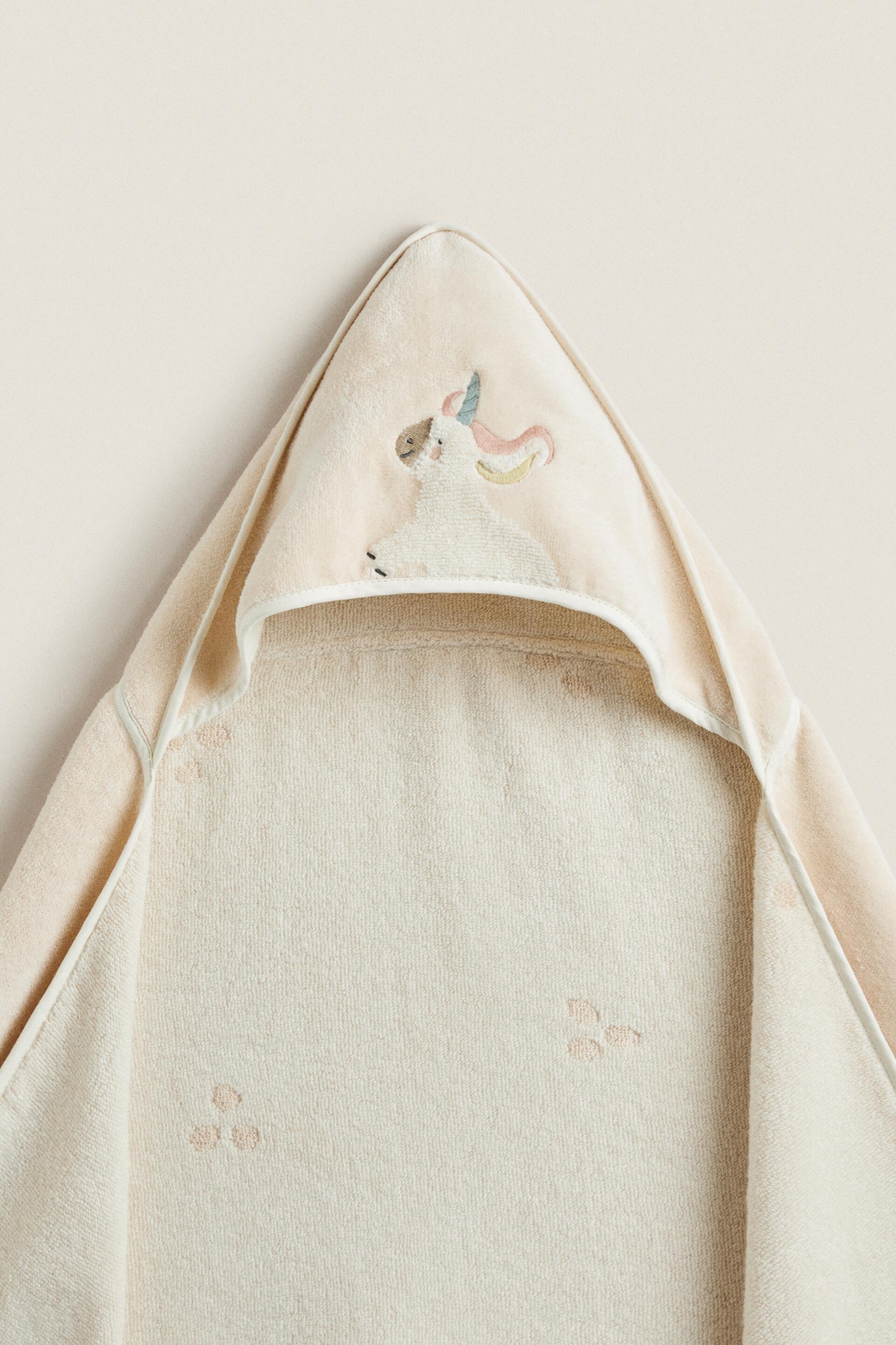 

НАКИДКА ДЛЯ ВАННЫ ЕДИНОРОГ