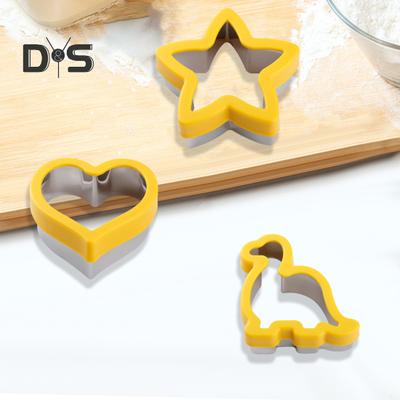 Sandwich Cutting Mold Creative Heart Star Round Square Dinosaur Shaped Baking Pancake Maker Food Grade Non-sticky Stainless Steel Toast Bread