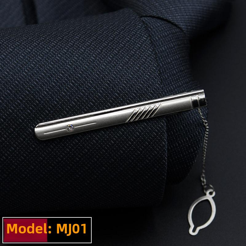 

Мужской серебряный зажим для галстука — формальный, простой, профессиональный аксессуар