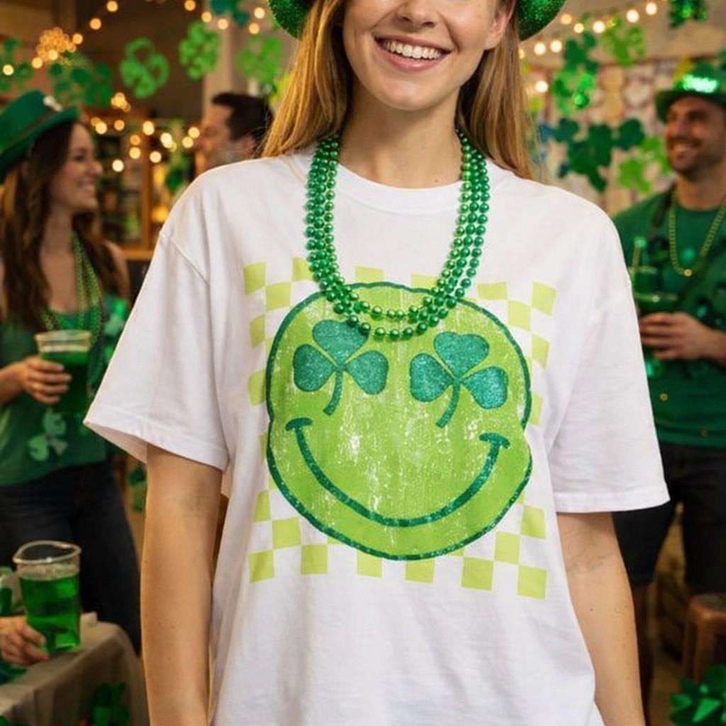 Freeze T-Shirt Unisex XL White St. Patrick s Day Shamrock Smiley Face S