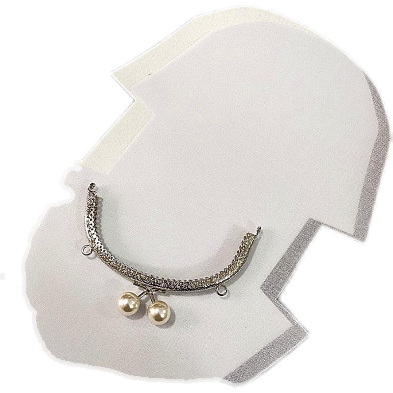 DIY Lazy Person Purse Kit: Stiff Frame, Cotton Cut, Auxiliary Materials & Pins Included