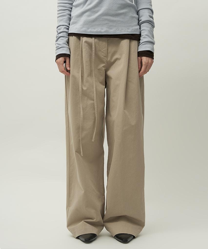 Leopeusaideuhwaiteulabel Grace Tuck Pants Khaki Beige