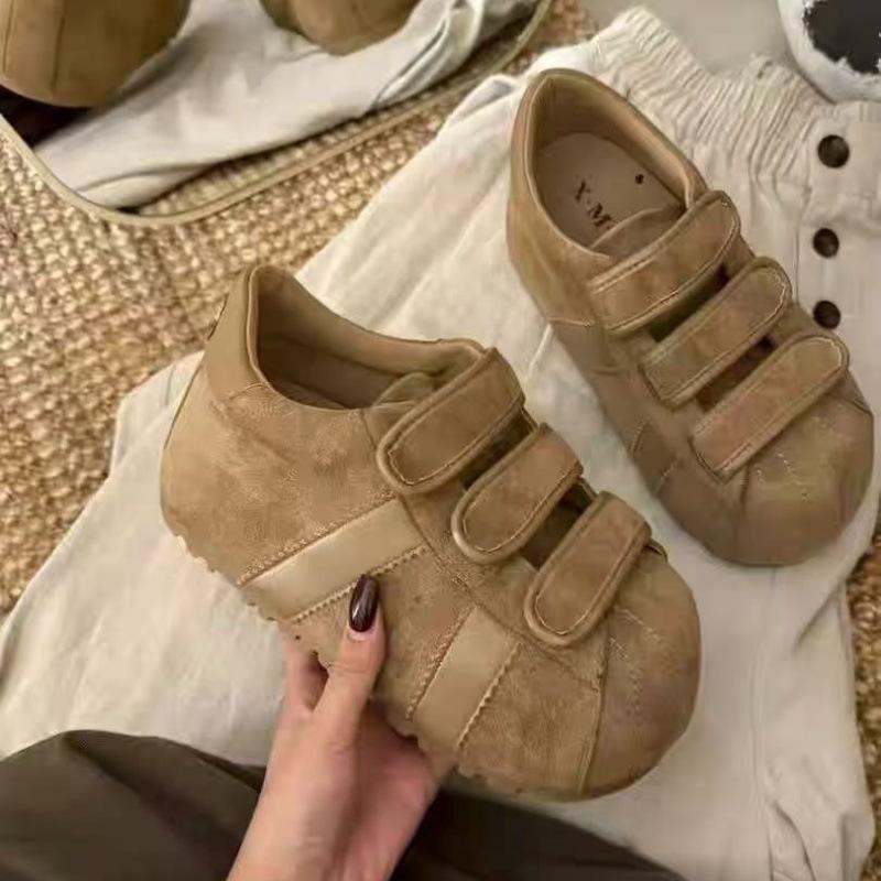 2025 autumn retro platform German training shoes flat shoes new Velcro kapibara big head casual board shoes women