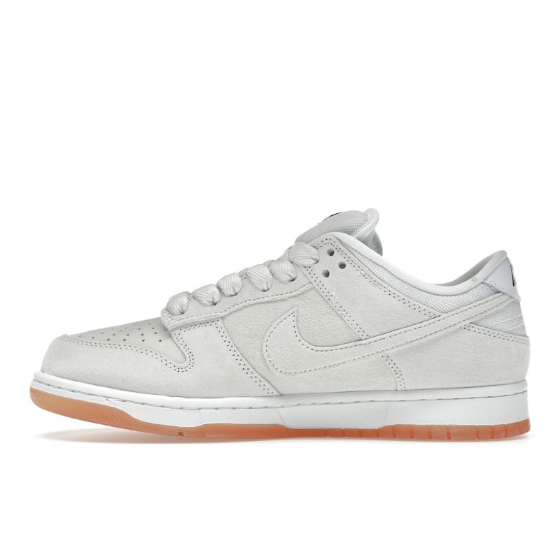 Nike Dunk Low SB Pro B Pale Ivory Unisex Sneakers Cream Summit-White White-Copper-Moon HJ0367-100