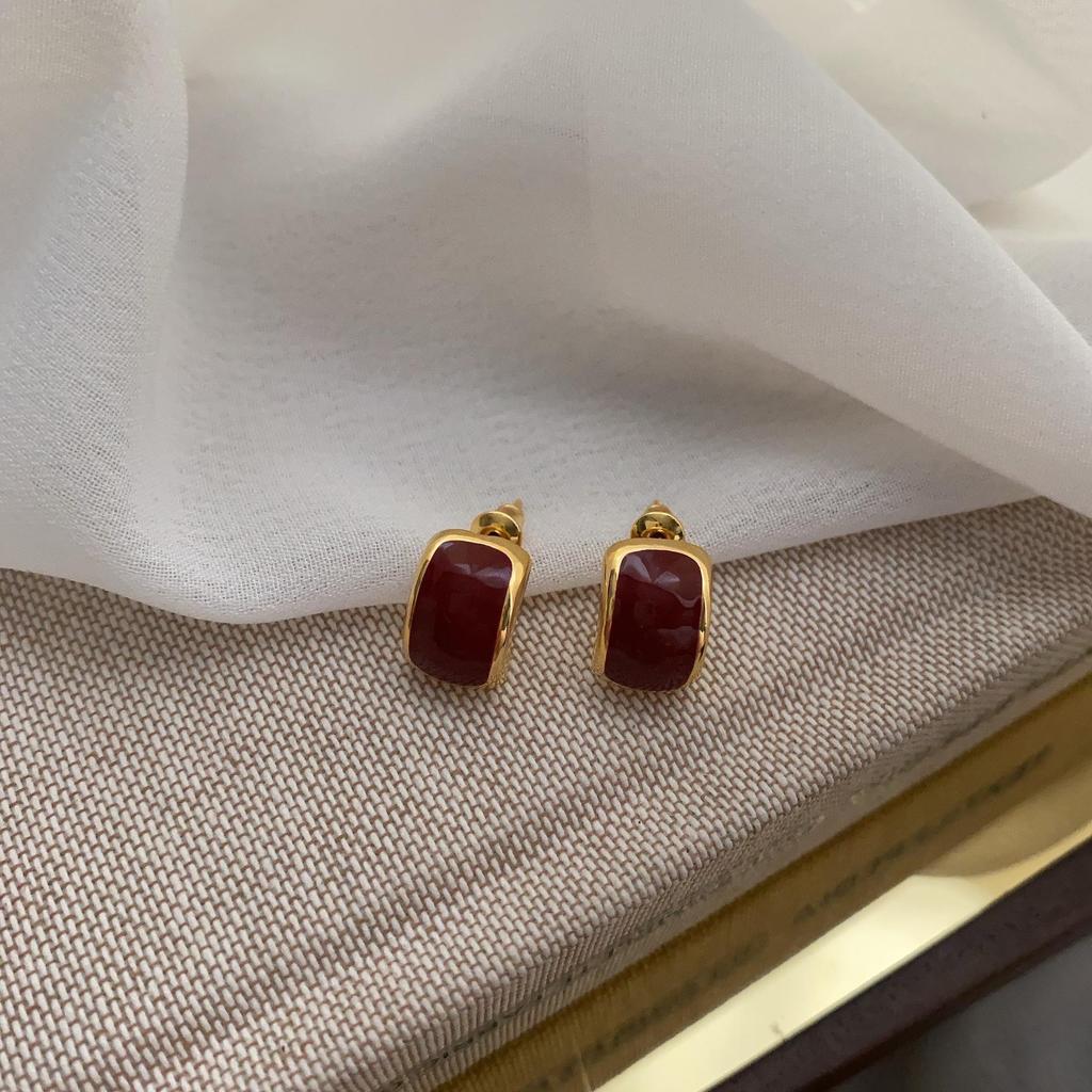 Versatile Simple Temperament White Drip Glaze Stud Earrings Women'S Niche Design High-End Earrings Versatile Earrings