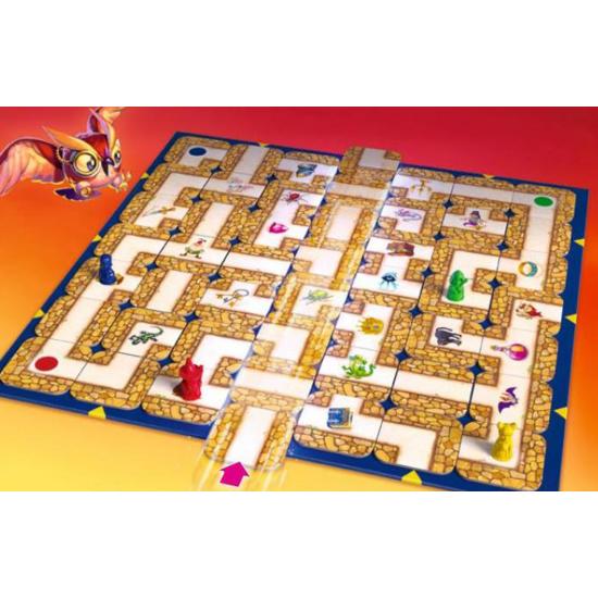 Koreanische Brettspiele: Labyrinth-Brettspiel, beliebtes koreanisches Spiel