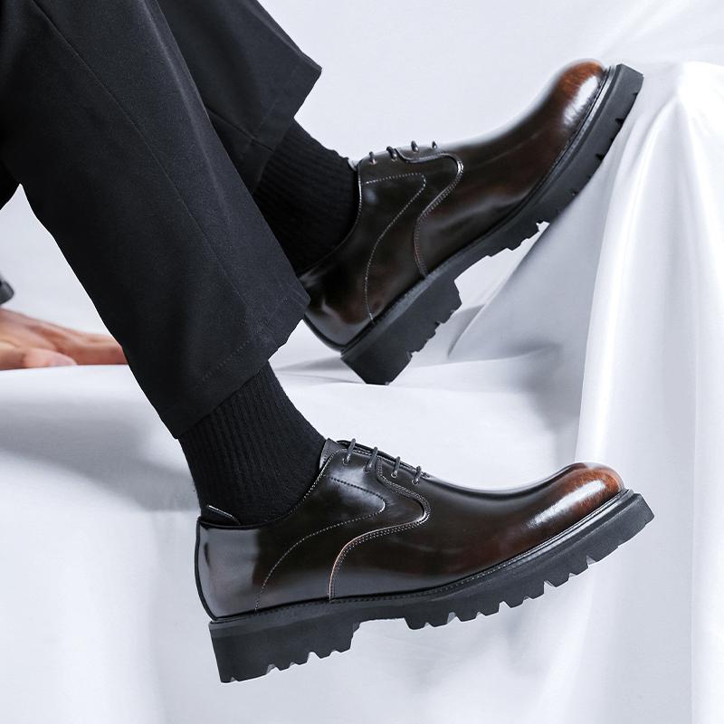 Herren formelle Derby Lederschuhe Klassischer britischer Designstil Bräutigams Hochzeit oder lässige Party Schuhe mit dicker Sohle Qualität Neu