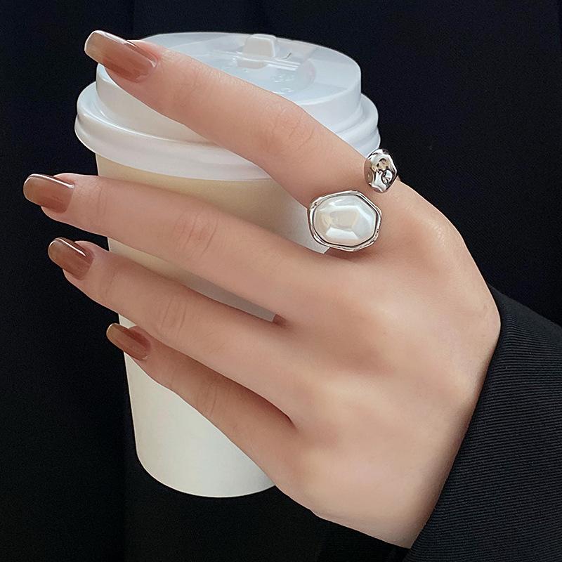 Irregular Oval Imitation Baroque Pearl Open Ring for Women Girl Light Luxury French Fashion Jewelry Accessories
