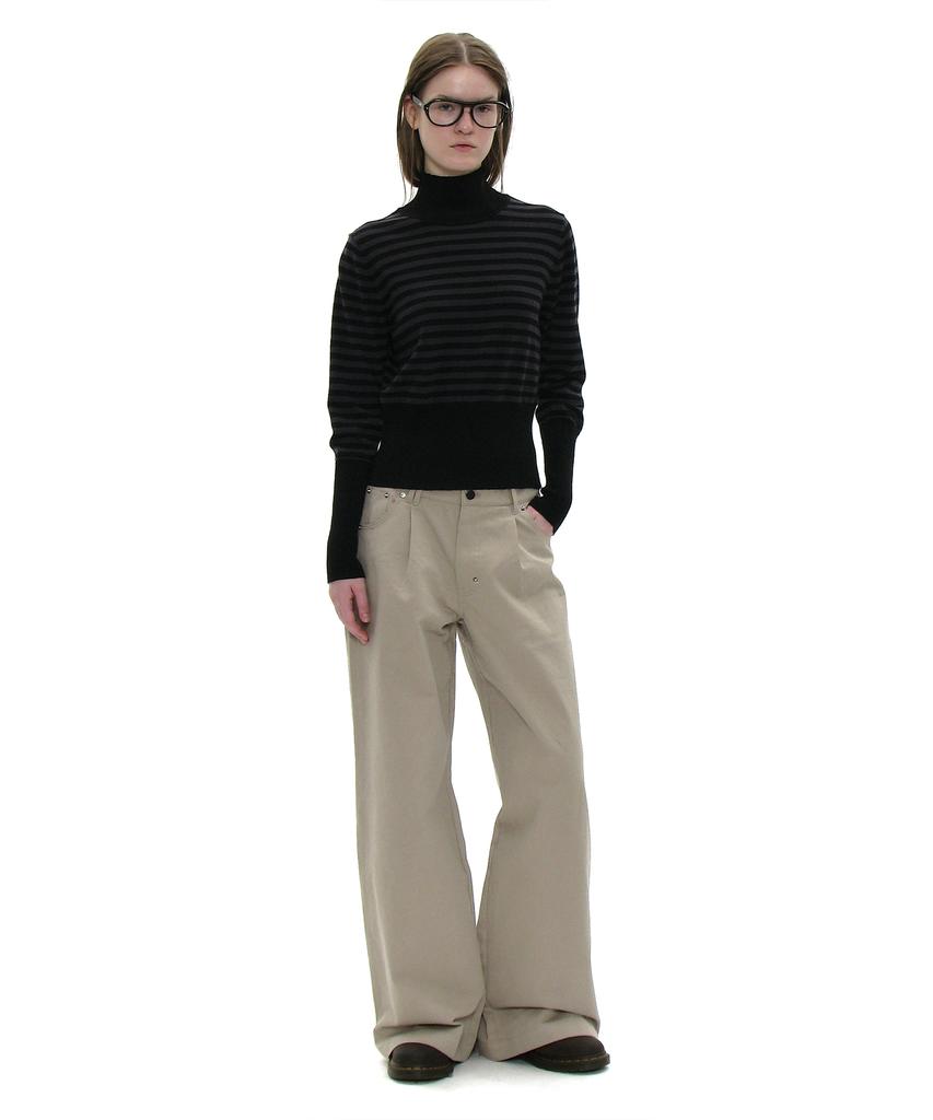 PARTIMENTO WOMEN Pwc High-Neck Back Button-Up Knit Top_Black Stripe