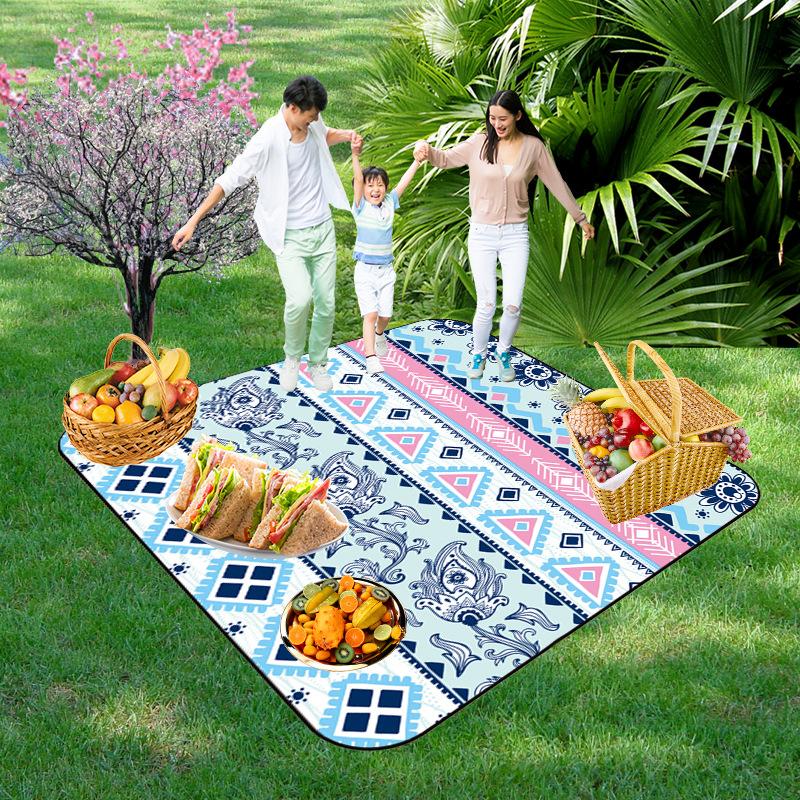 Picnic Blankets Extra Large, Waterproof Foldable Outdoor Beach Blanket,3-Layer Picnic Mat for Camping, Hiking, Travel, Park, Concerts