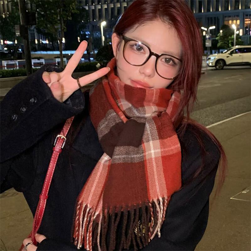 Elegant Red Plaid Winter Scarf