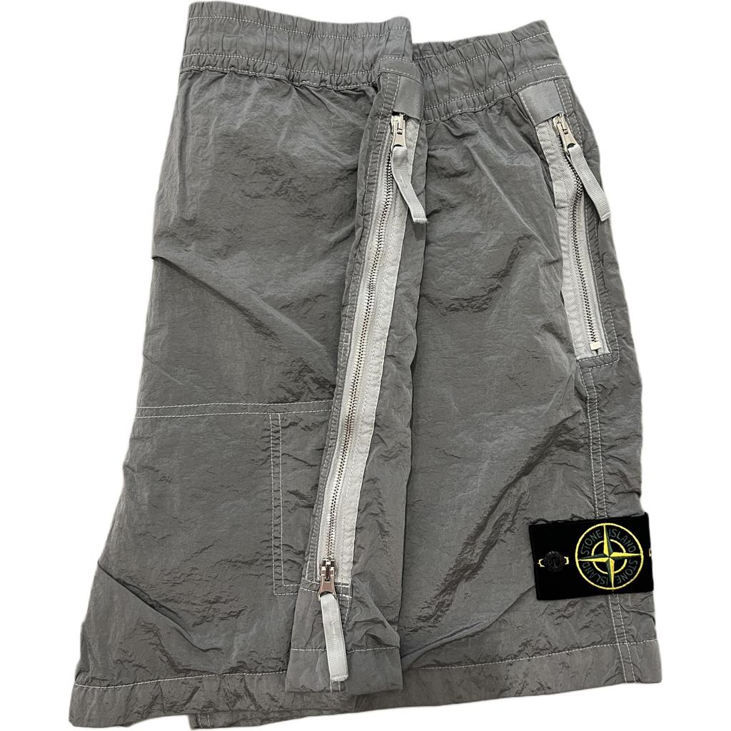 Stone Island zip-pocket shorts K1S15L100013S0019-V0061