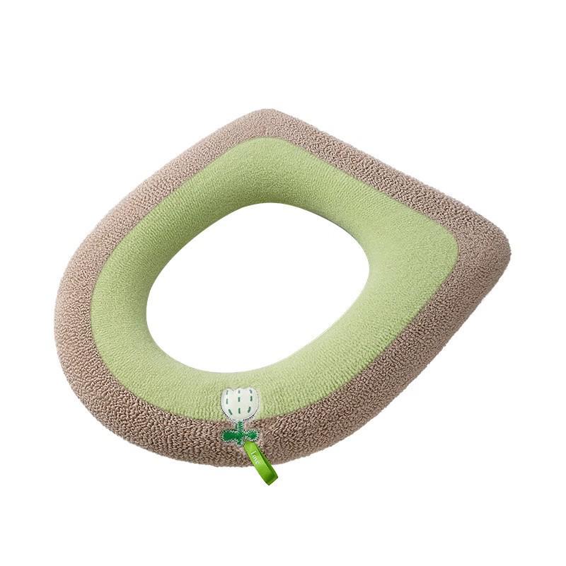 Newcomer Special: Universal Plush Toilet Seat Cushion - Winter Thick, All-Season Pad, Save 5 Yuan