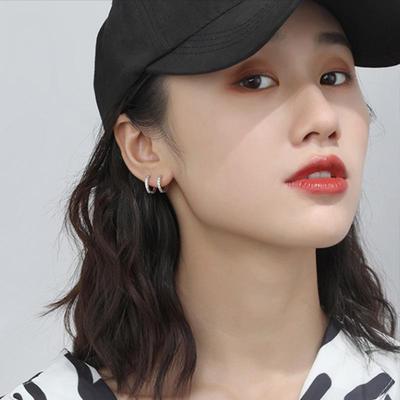 Korean Style Retro Round Circle Earrings: Elegant Needle-Set Ear Hoops & Studs for Women with Pierced Ears