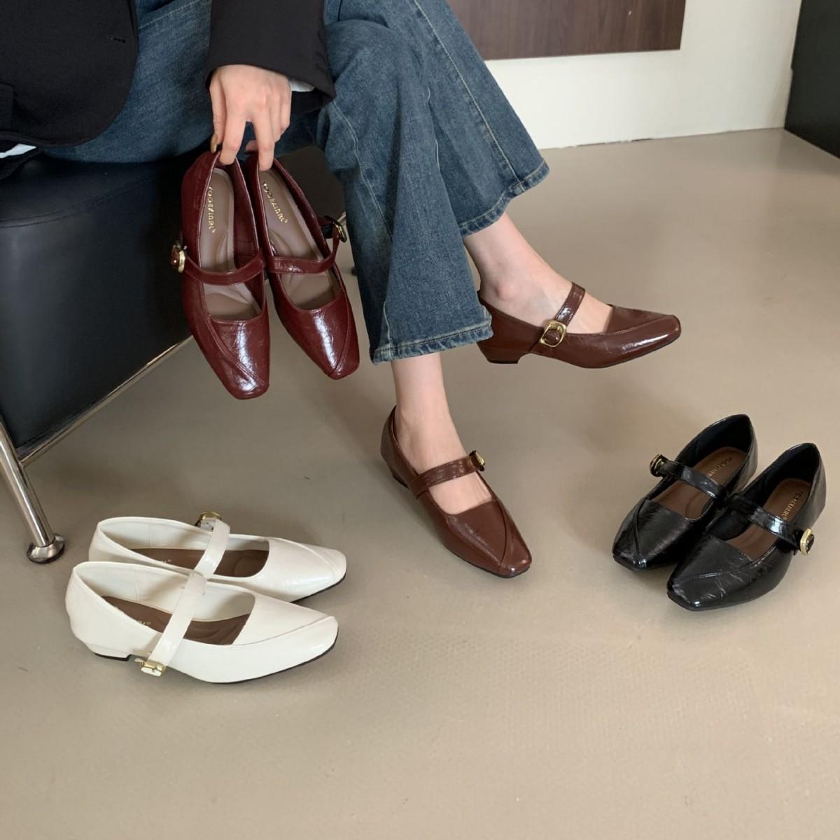 

2025 new round head with metal buckle, light mouth thick heel, versatile OL Mary Jane women s single shoes 39 чёрный