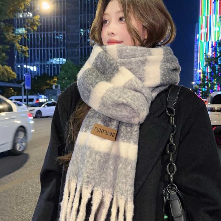 Mohair Color-Blocked Striped Scarf Women'S Winter High-End Tassel Warm Neck
