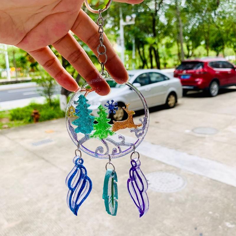 DIY Christmas Keychain Silicone Epoxy Mold DIY Keychain Pendant Jewelry Crafting Mould for Christmas Love Gift Craft