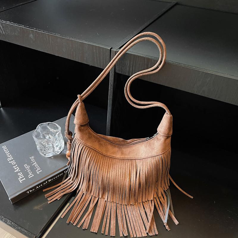 2025 Autumn Fashion Classic Style Faux Suede Tassel Shoulder Bags Solid Zipper Popularity Personality Crossbody Bags for Women