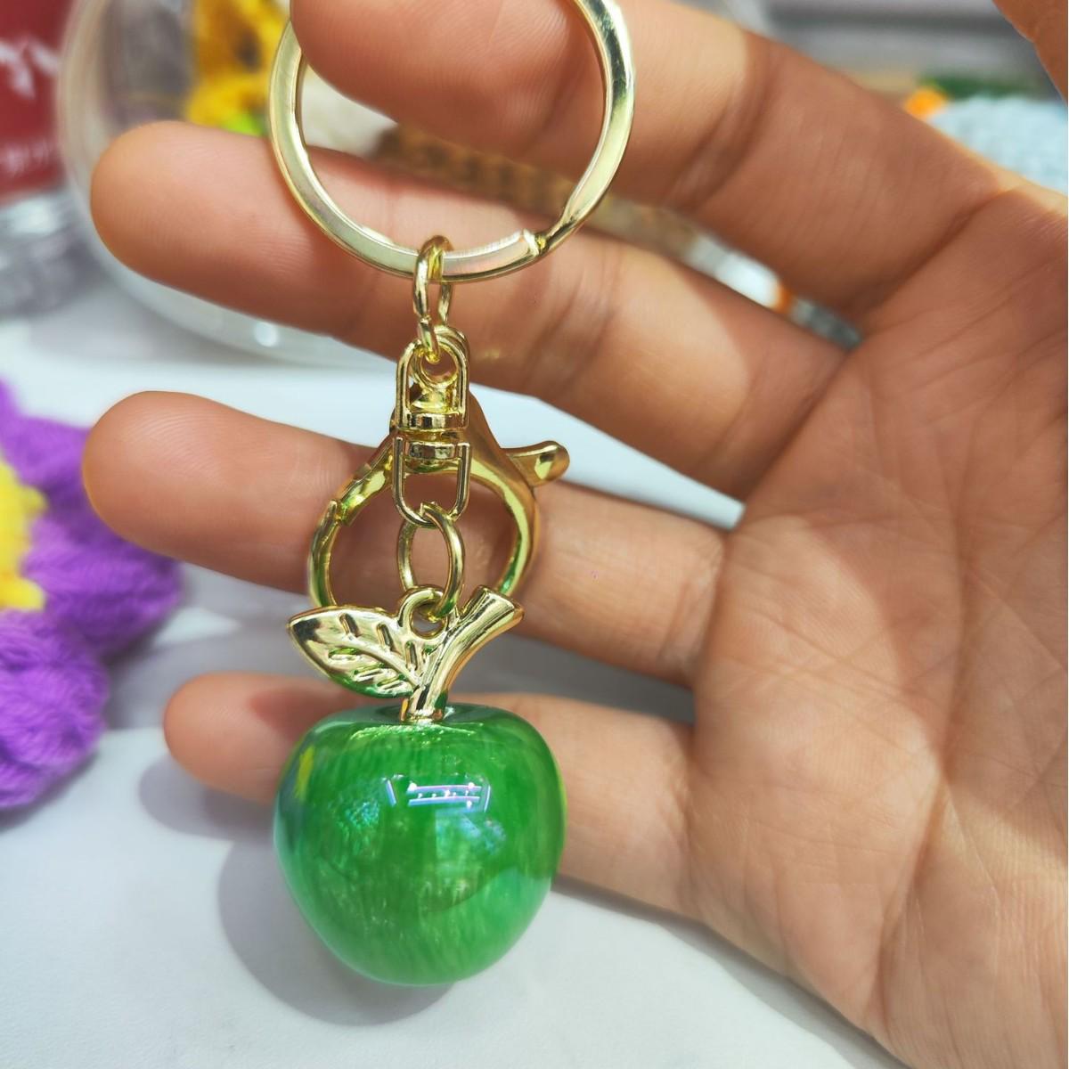 

New Apple Pendant Keychain Accessory - Small DIY Jewelry & Claw Machine Gift зелёный
