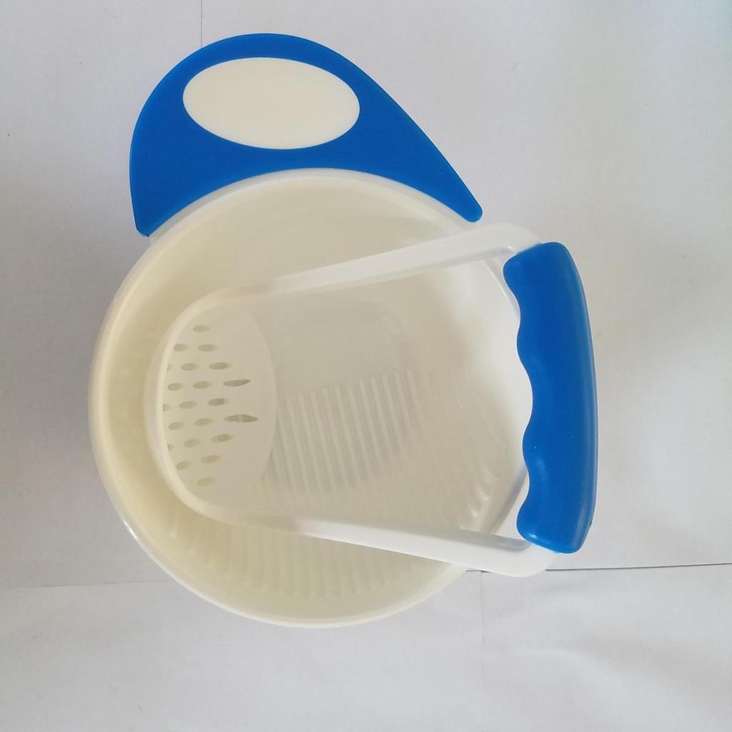 Manual Baby Food Grinder: Apple, Fruit, Vegetable Puree Maker