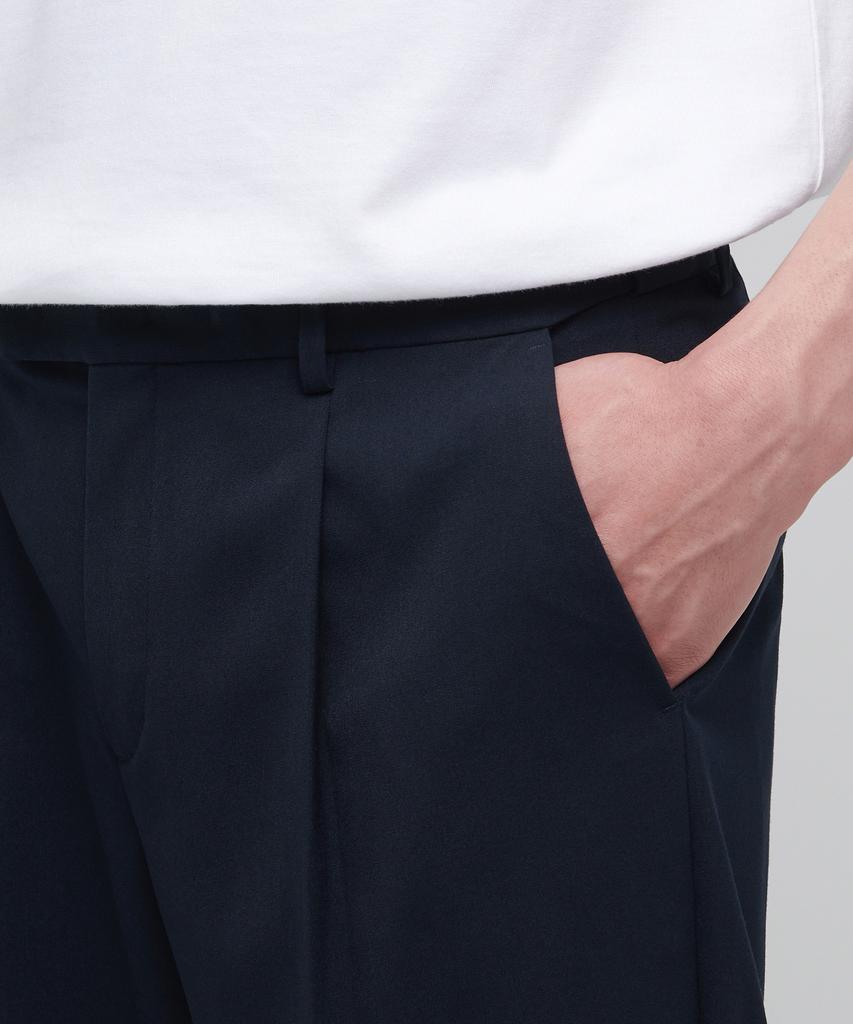 Musinsa Standard Lightweight Wide Hidden Banding Slacks [Navy]