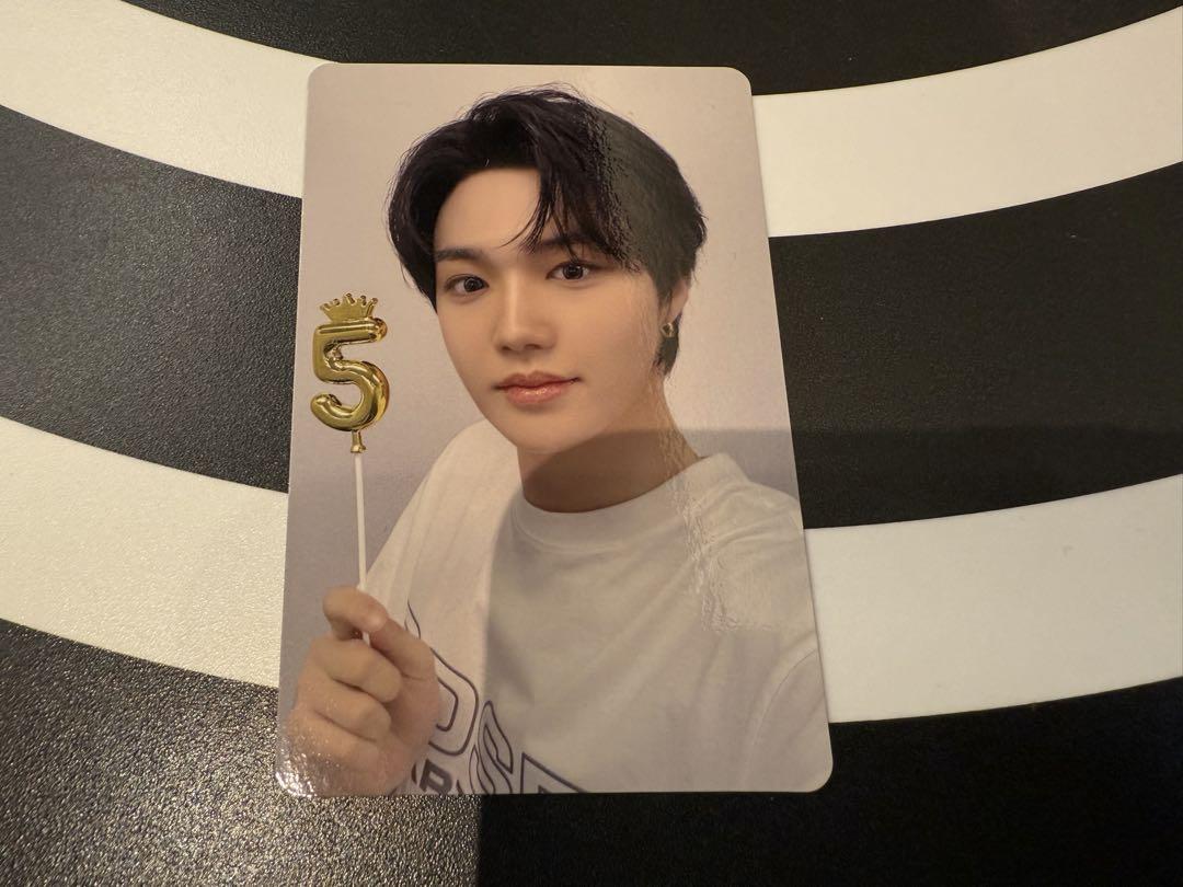 

[USED] Treasure Pop-up 8000 yen purchase bonus trading card Doyoung