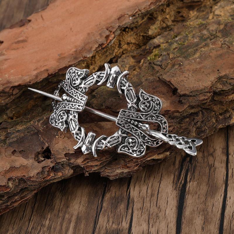 Vintage Viking Style Openwork Hairpin Celtic Knot Hair Stick For Women