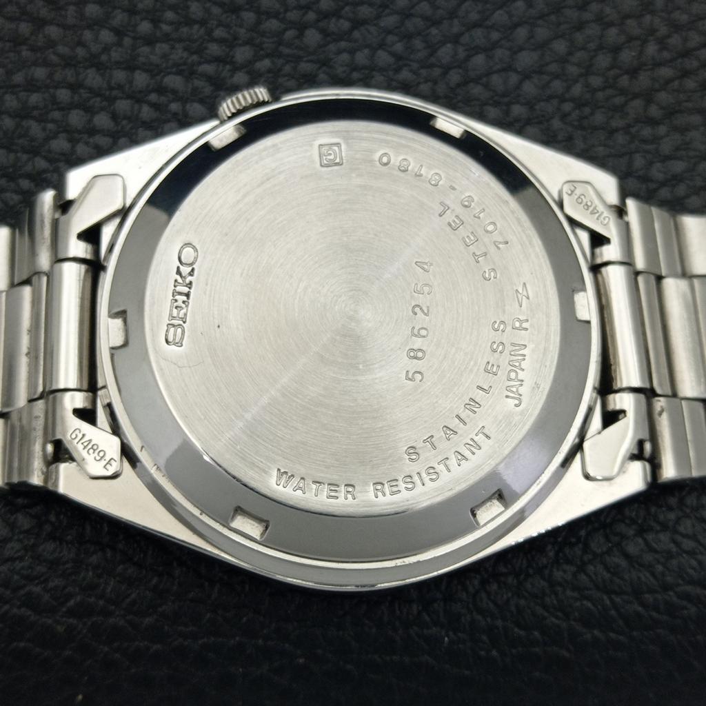 GENUINE VINTAGE SEIKO 5 AUTOMATIC 7019A JAPAN MENS RED DIAL WATCH A702408-5 R124-a702408