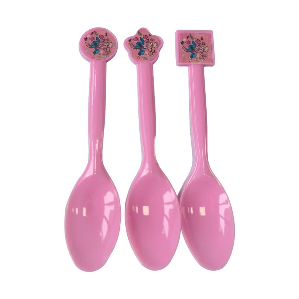 Bestseller Rosa Stitch Geburtstagsparty Geschirrset: Pappteller, Becher und Tischdecke.