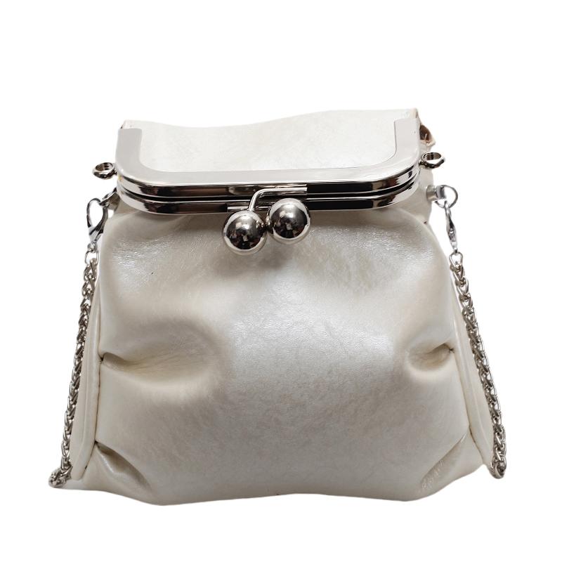 Mini PU Leather Purse Women Y2k Chain Purse with Chain Strap Cute Evening Bags Aesthetic Pouches Shoulder Bag Fashion Money Bag