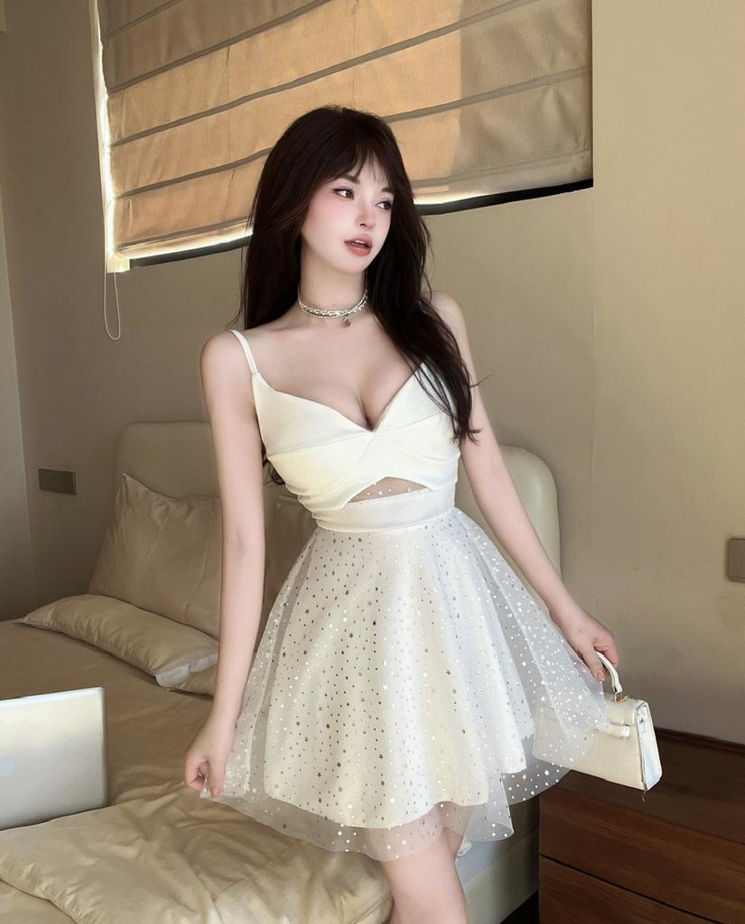 Sexy mesh splicing hollow skirt fashionable new chic design age-reducing suspender big swing dress