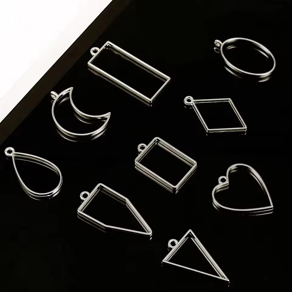 60Pcs/Lot Open Bezels For UV Epoxy Resin  Kit Hollow Frame Pendants Resin Craft Bezels Alloy Jewelry Molds For Resin Casting