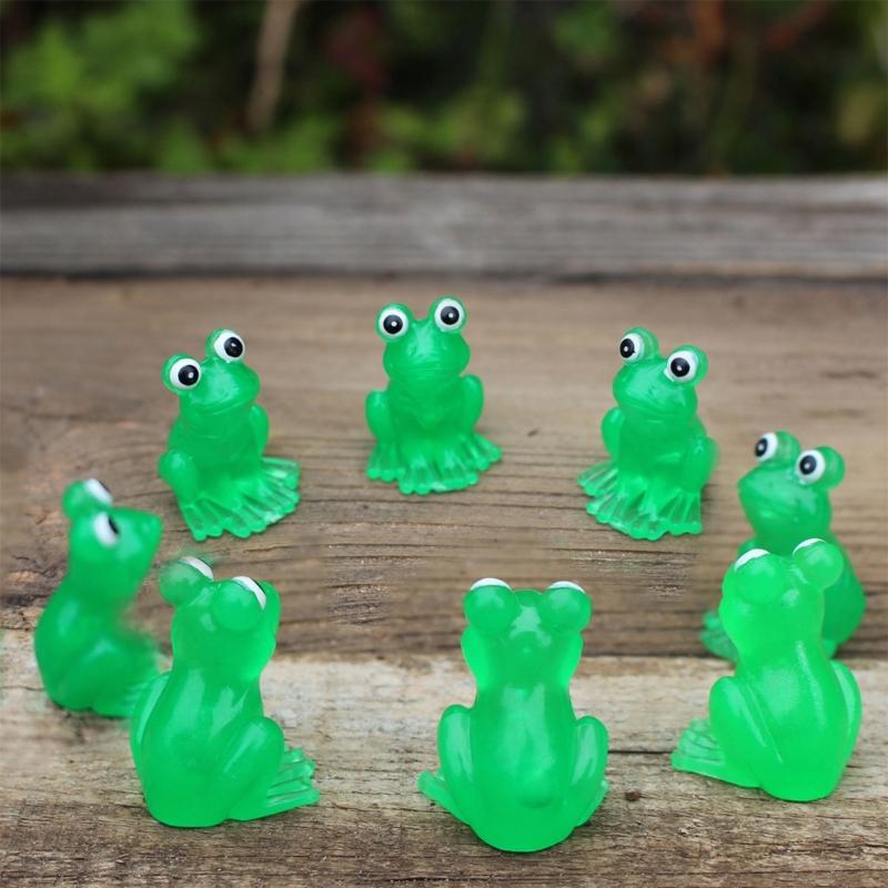 Set of 15 Green Luminous Miniature Frogs Resins Figurines Glow In Dark Ornaments for Home Garden Landscape Decoration
